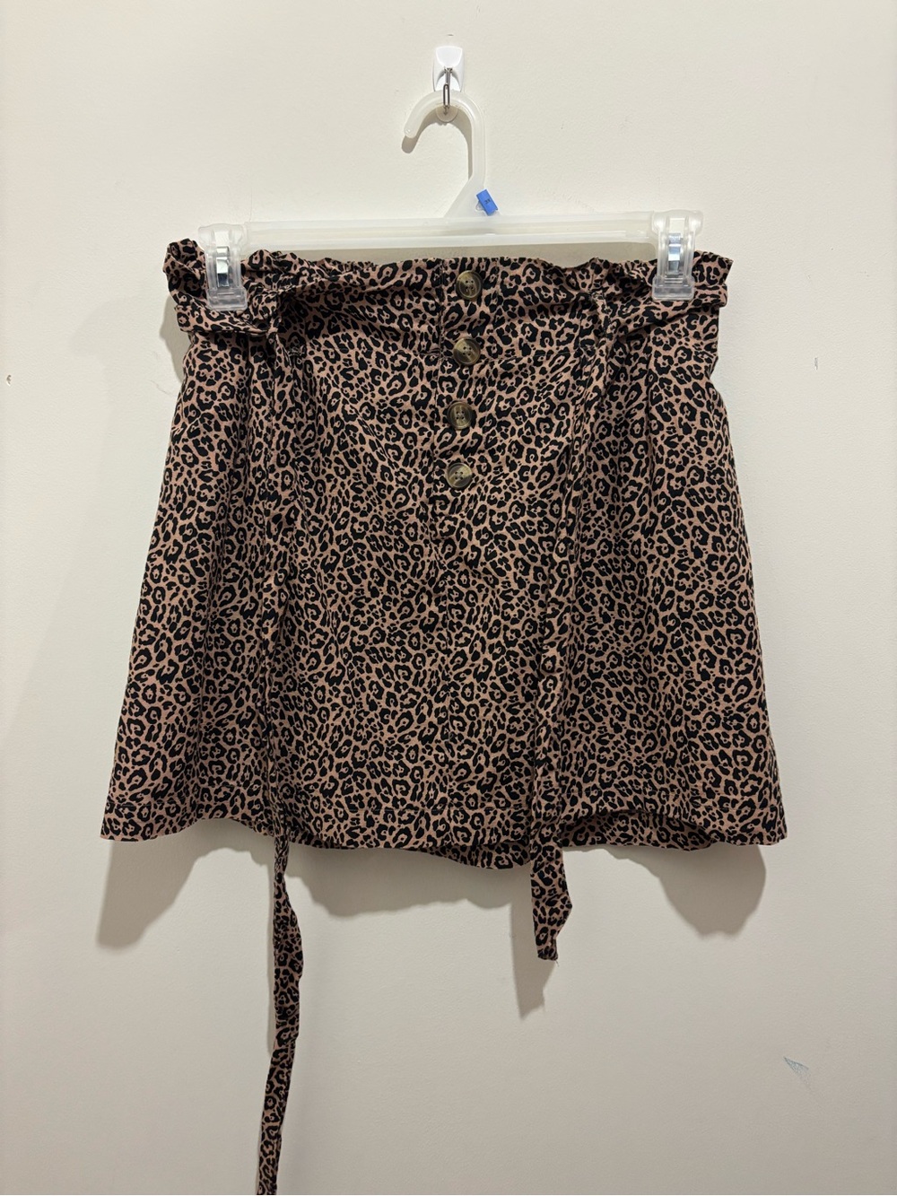 American Eagle leopard mini skirt, medium